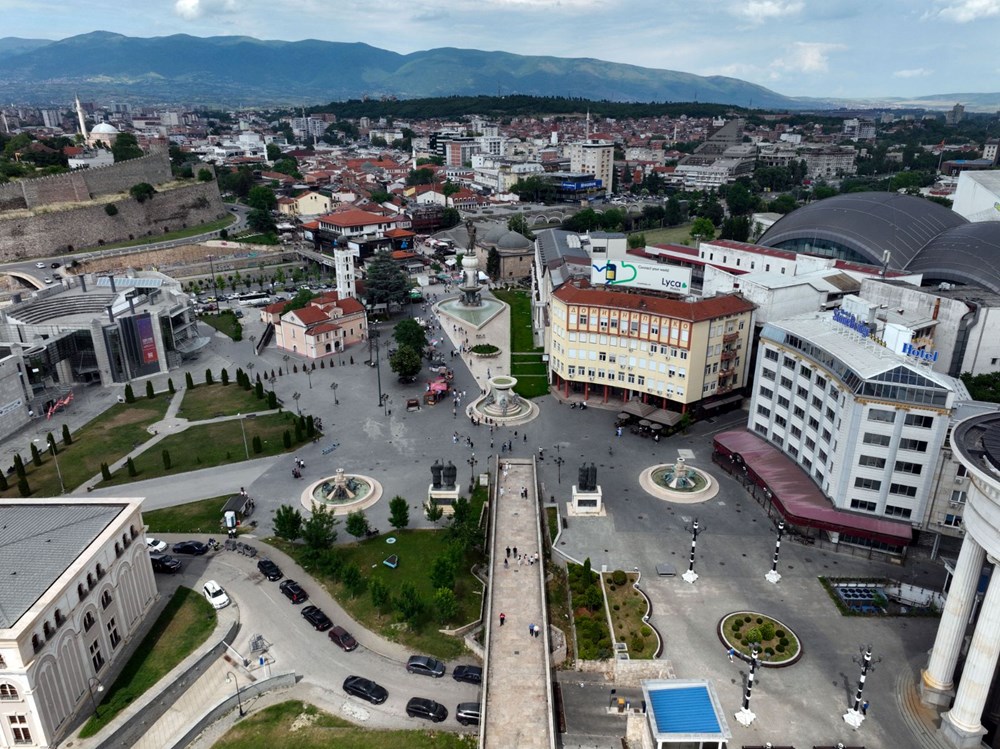 Saat kulesi, cami, köprü ve hamamıyla Osmanlı'nın iz bıraktığı şehir: Üsküp - 6