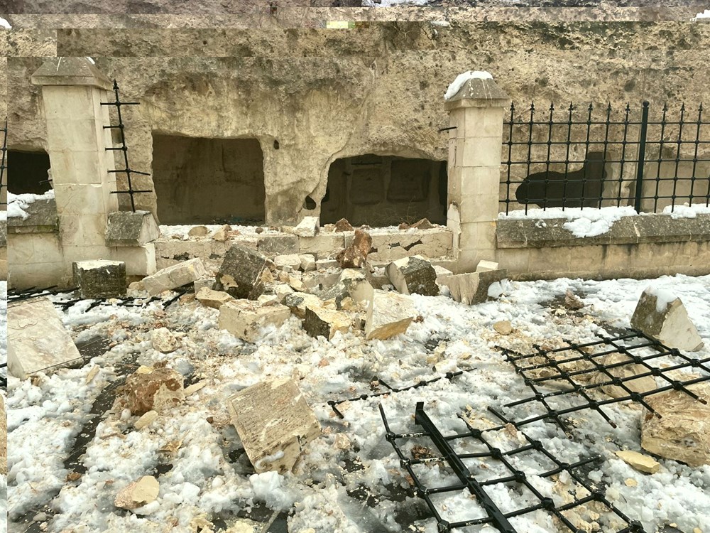 Depremde tarihi Gaziantep Kalesi de hasar gördü - 6