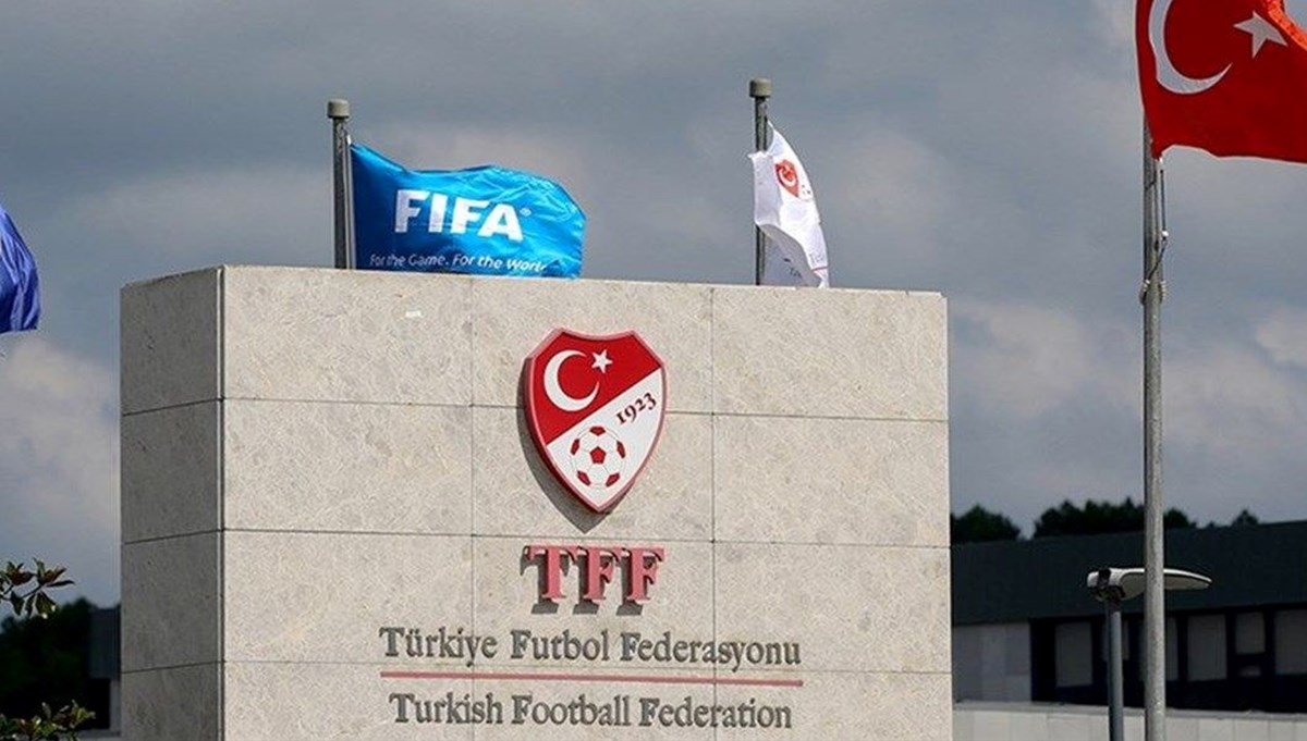 TFF'den yeni aşı kararı TFF'den yeni aşı kararı