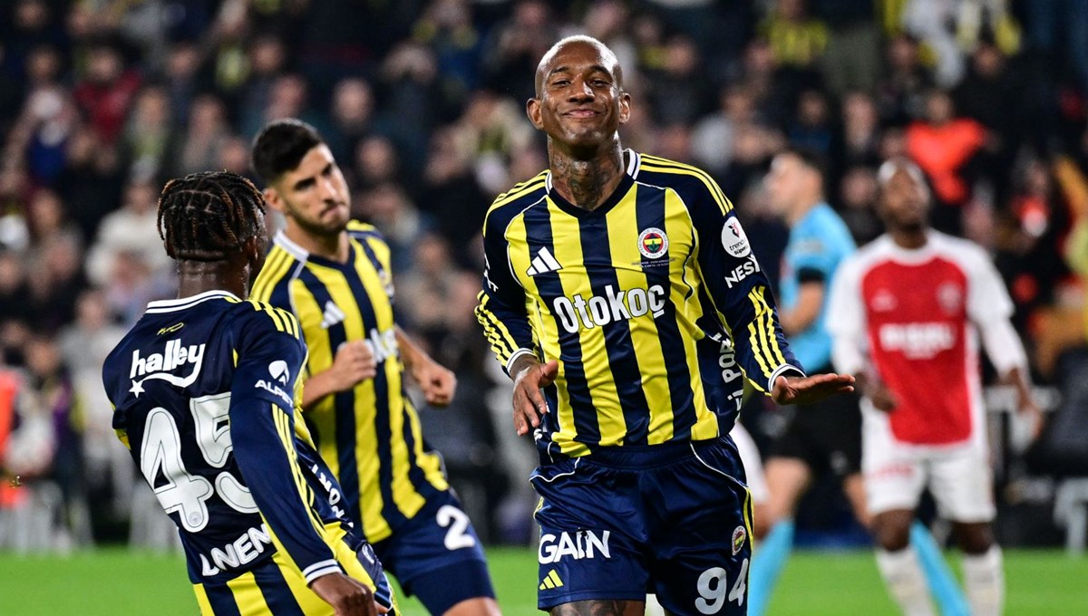 Anderson Talisca yine penaltıdan attı