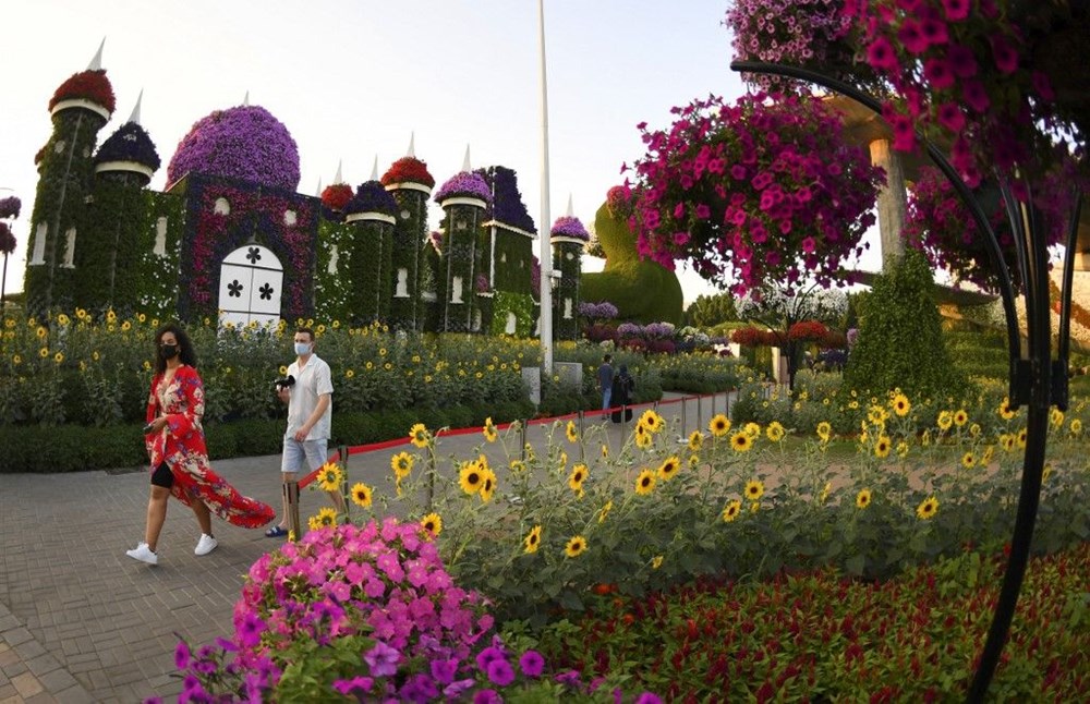 Dünyanın en büyük çiçek bahçesi Dubai'de açıldı - 7