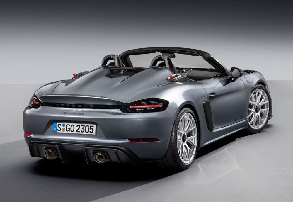 Porsche 718 Spyder RS resmen tanıtıldı - 7