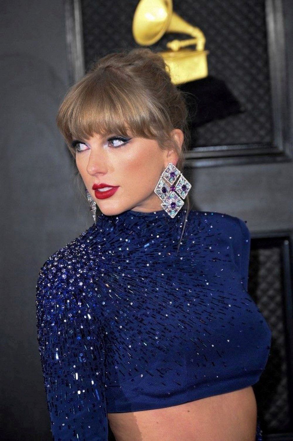 Time açıkladı: Taylor Swift Yılın Kişisi seçildi - 6