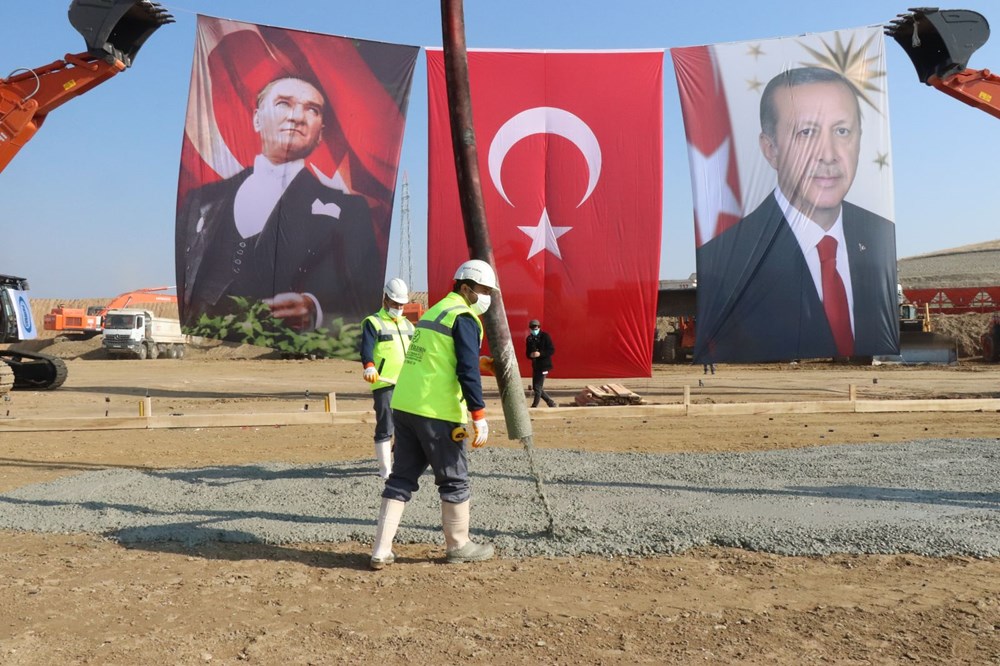 Bakan Karaismailoğlu: Aydın-Denizli Otoyolu seyahat süresini 1 saat 15 dakikaya düşürecek - 15