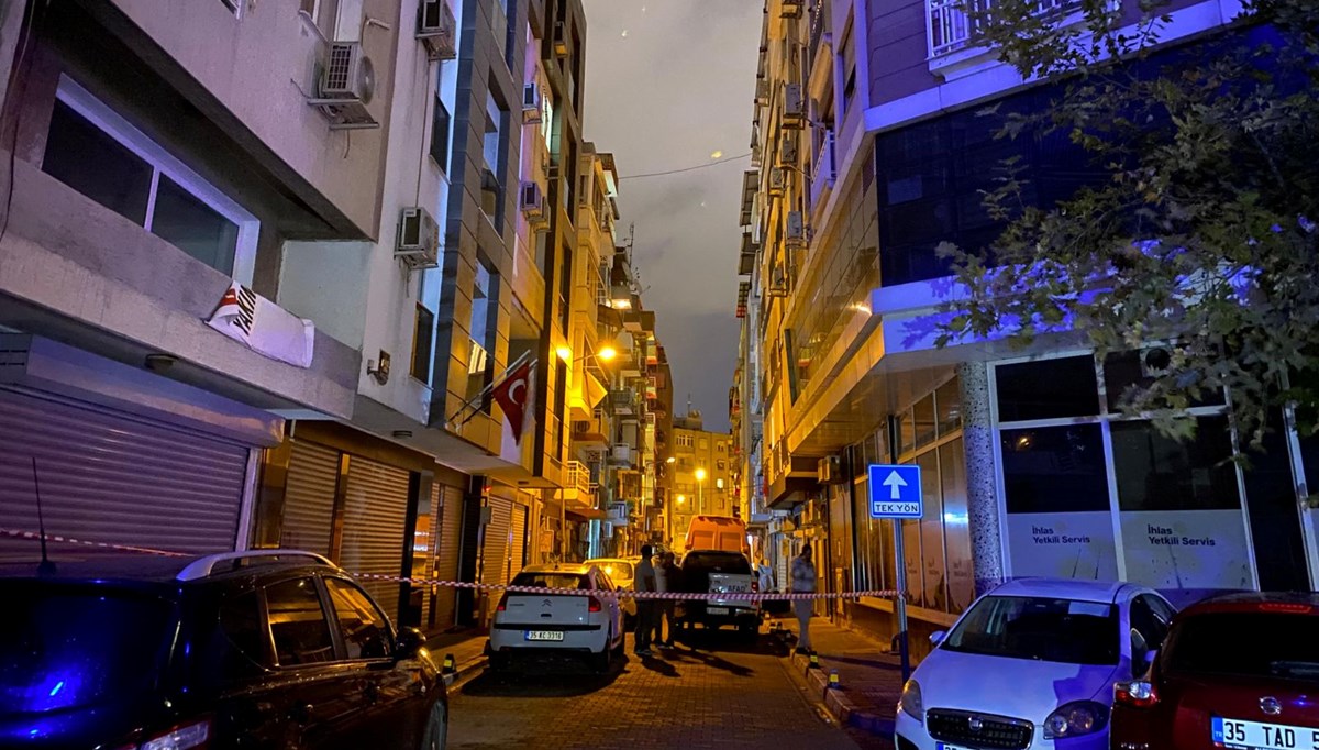 İzmir'de ilaçlama yapılan binada 1 yaşındaki bebek hayatını kaybetti İzmir'de ilaçlama yapılan binada 1 yaşındaki bebek hayatını kaybetti