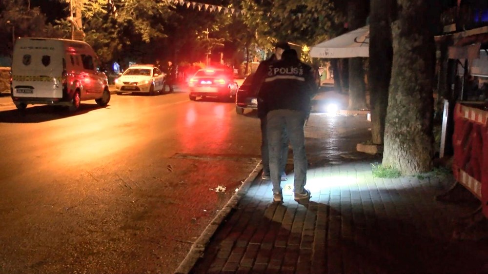 İstanbul'da cadde ortasında çatışma: Yaralılar var - 3