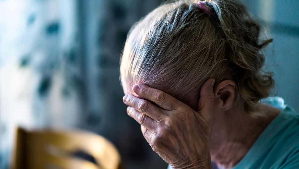 Nöroloji uzmanı profesör açıkladı: Alzheimer'a neden olan alışkanlık