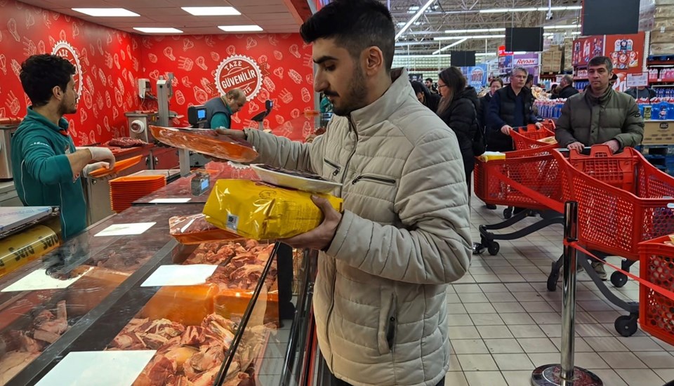Ramazan ayında yarı yarıya düşen kıyma fiyatına hücum ettiler - 1