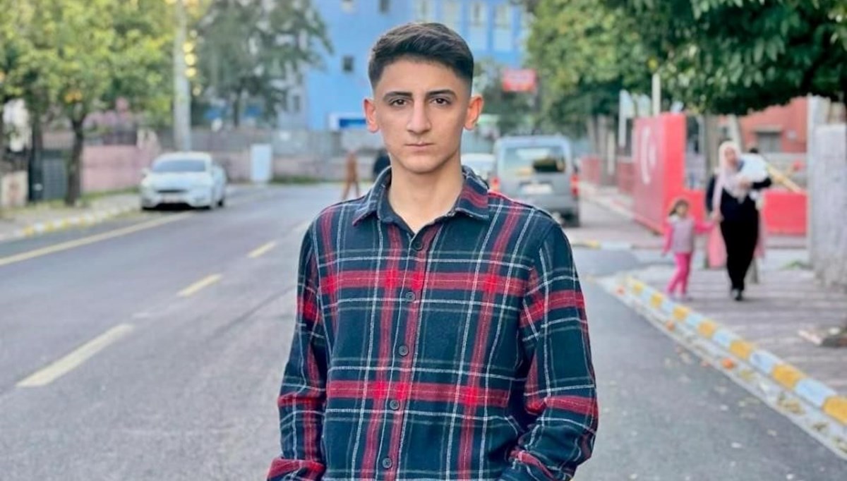 17 yaşındaki Muhammet 3 bin 500 lira için öldürüldü 17 yaşındaki Muhammet 3 bin 500 lira için öldürüldü