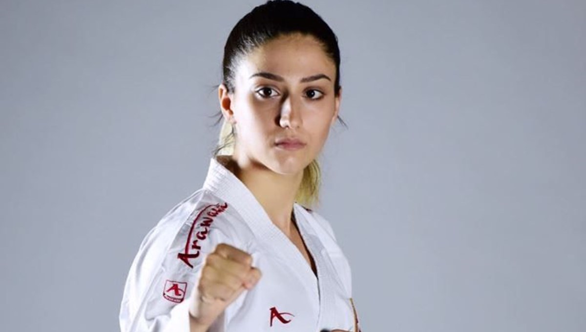 SON DAKİKA: Milli sporcu Eda Eltemur Avrupa Karate Şampiyonası'nda altın madalya kazandı