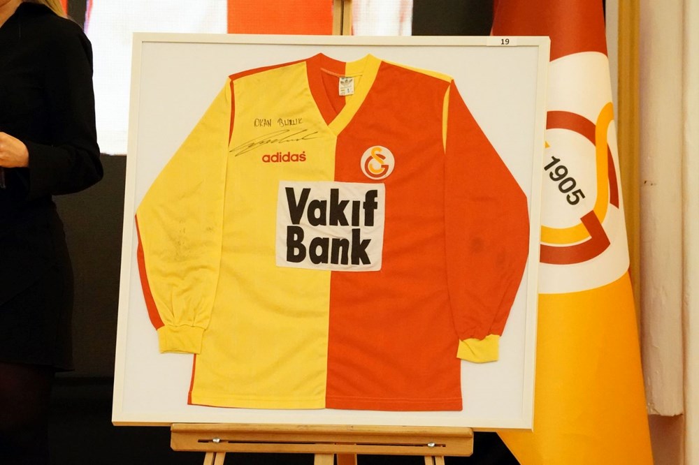 Galatasaray'ın müzayedesinde Volkan Demirel'in formasına 500 bin TL - 6
