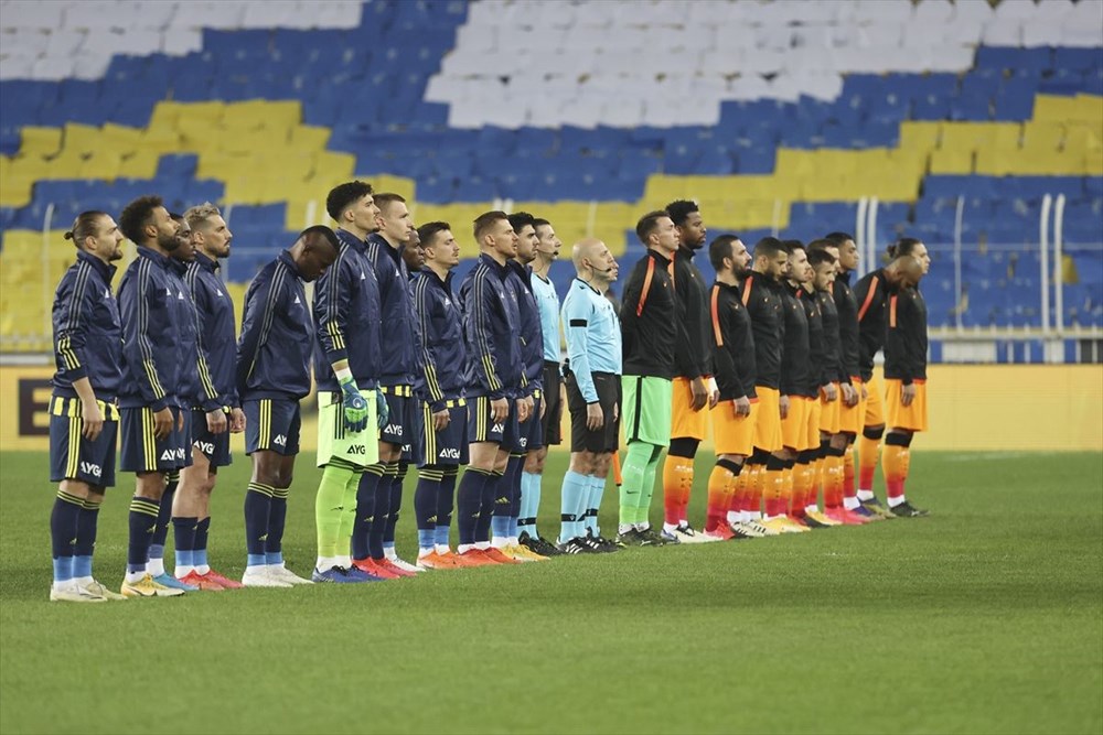Derbide kazanan Galatasaray - 17