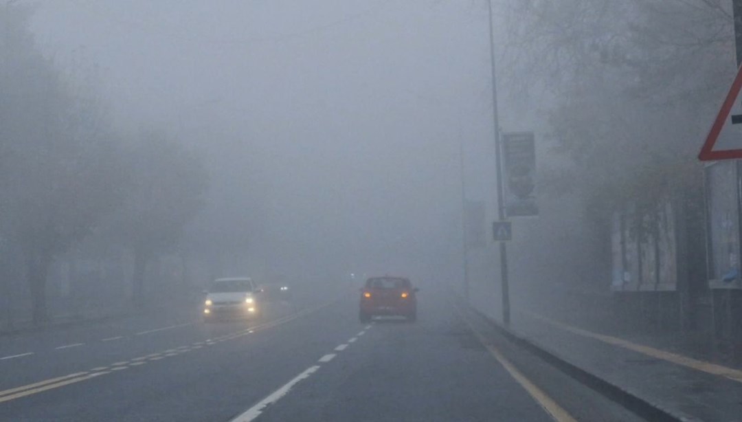 Diyarbakır'da yoğun sis: Bazı uçak seferleri iptal