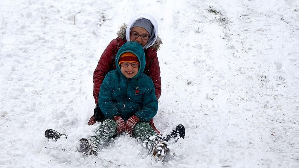Pazartesi (yarın) okullar tatil mi, hangi illerde okullar tatil edildi? İşte kar nedeniyle yarıyıl tatili uzatılan iller (Sivas, Diyarbakır, Gaziantep, Bingöl...) - 13