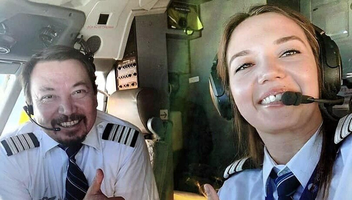 Hayali gerçek oldu: Babasıyla aynı kokpitte uçtu