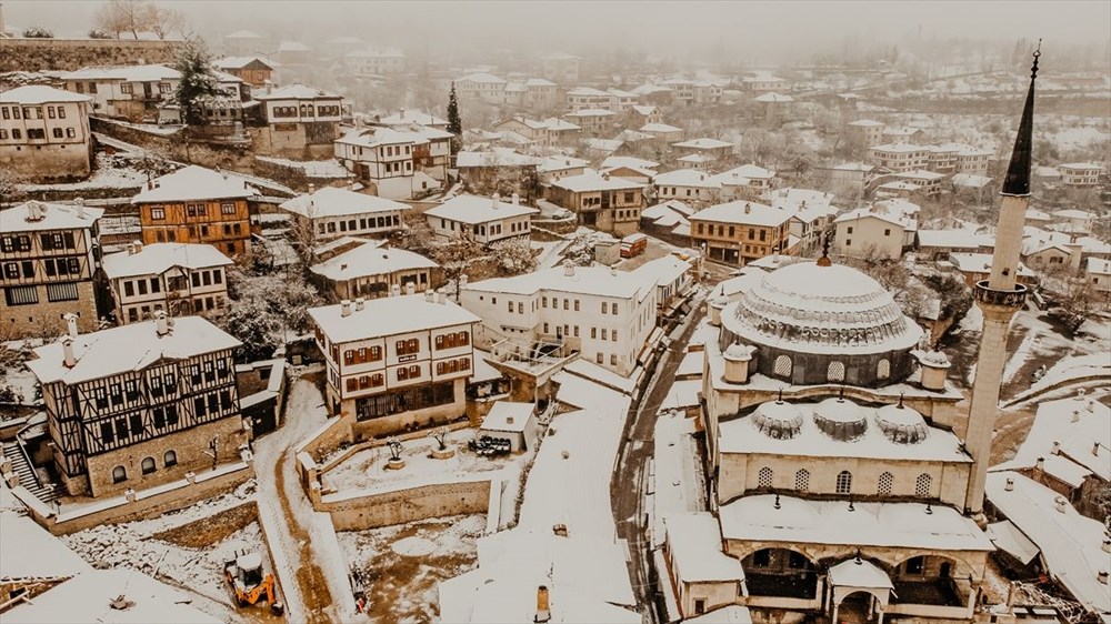 Tarihi Safranbolu salgına rağmen geçen yıl nüfusunun 9 katı turist ağırladı - 2