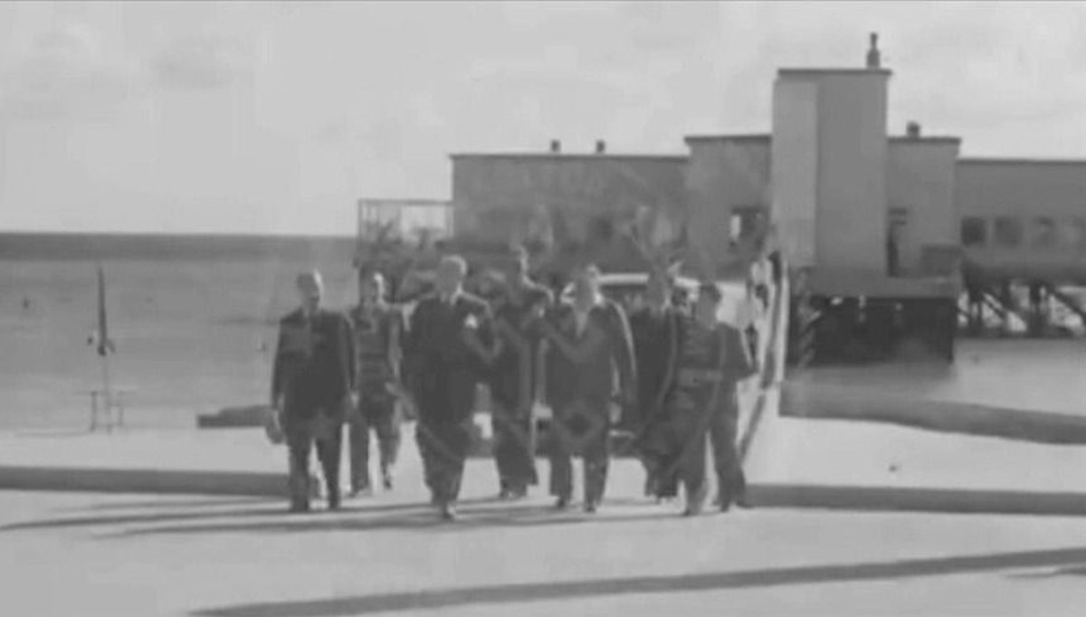 Atatürk'ün ilk kez yayınlanan görüntü kaydı Atatürk'ün ilk kez yayınlanan görüntü kaydı