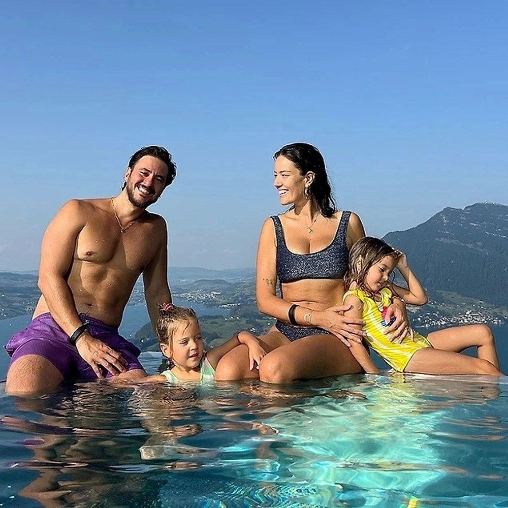 Pelin Akil ile Anıl Altan boşanıyor mu? Akil'den manidar paylaşım geldi - 1