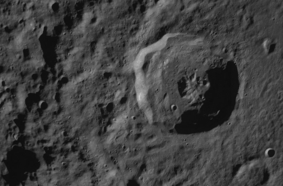 ABD, Odysseus uzay aracıyla 1972'den bu yana ilk kez Ay'a iniş yaptı - 1