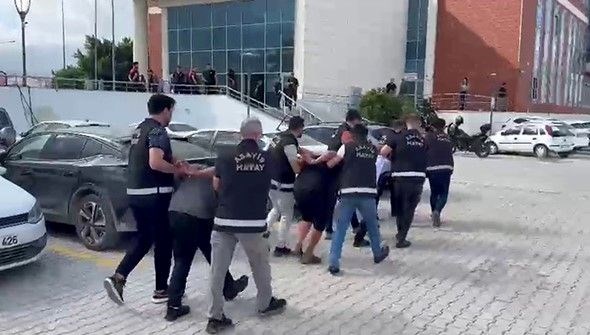 Komşu kavgasına tutuklama