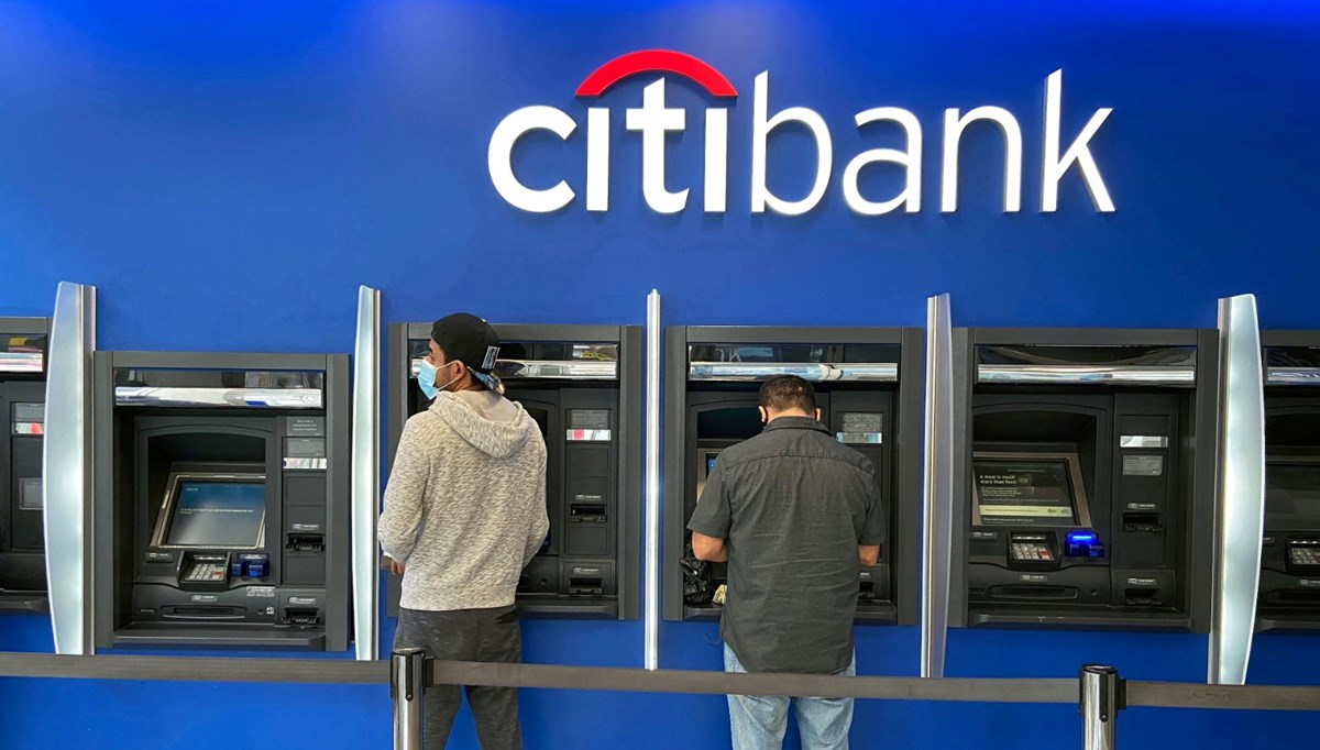 Citigroup, 300'den fazla üst düzey yöneticinin işine son verdi