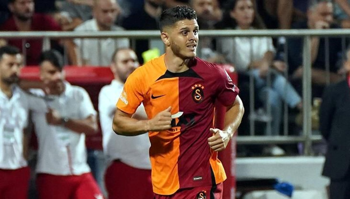 Beşiktaş, Milot Rashica ile anlaştı Beşiktaş, Milot Rashica ile anlaştı