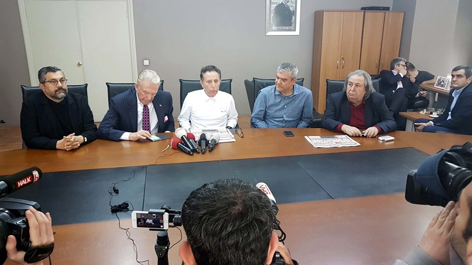 Sözcü Gazetesi'ne FETÖ operasyonu: Burak Akbay'a gözaltı kararı - 1