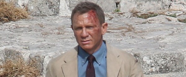 Daniel Craig kanlar içinde (Ünlülerin set halleri)