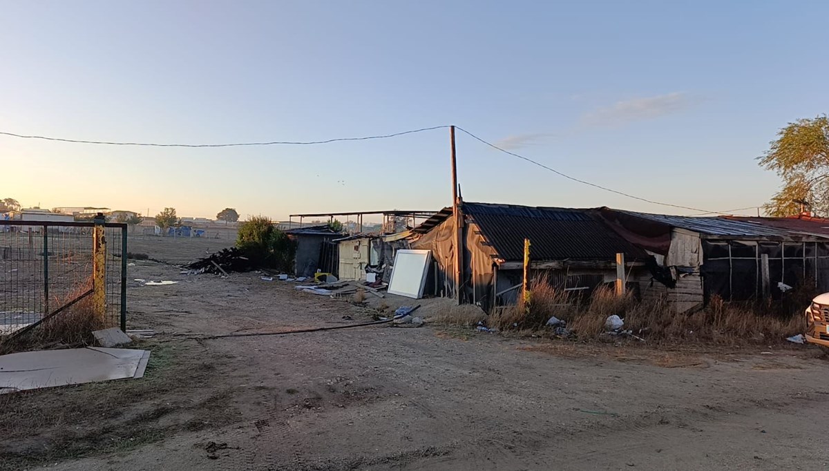 Tekirdağ'da baraka yangını: Bir ölü