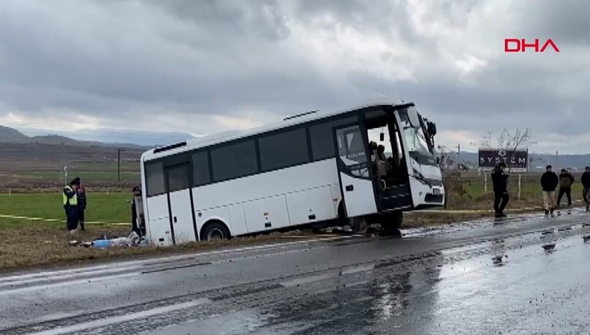 Cezaevi ring aracı devrildi: 1'i ağır 4 yaralı