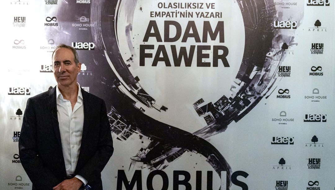 "Olasılıksız" kitabının yazarı Adam Fawer İstanbul'da