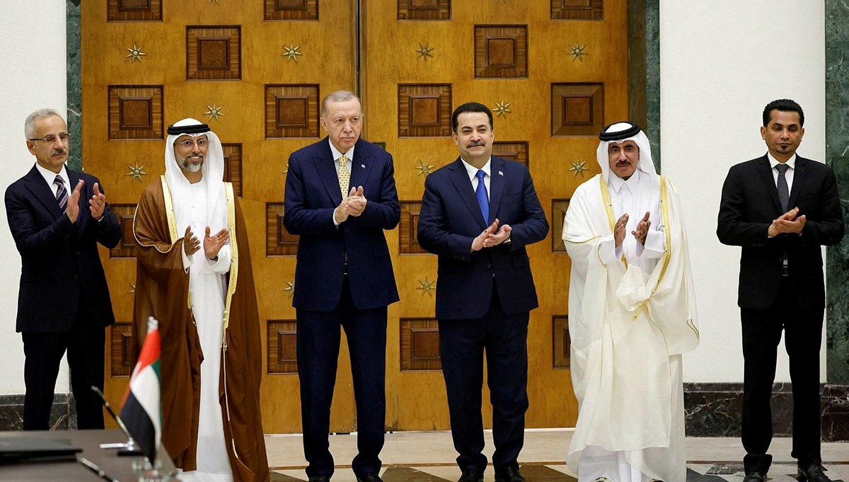 Kalkınma Yolu'nda yeni aşama Kalkınma Yolu'nda yeni aşama