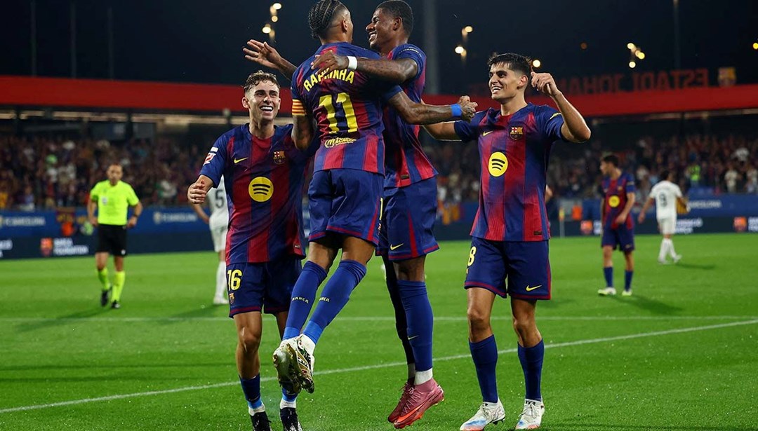 UEFA'dan futbol tarihine geçecek karar