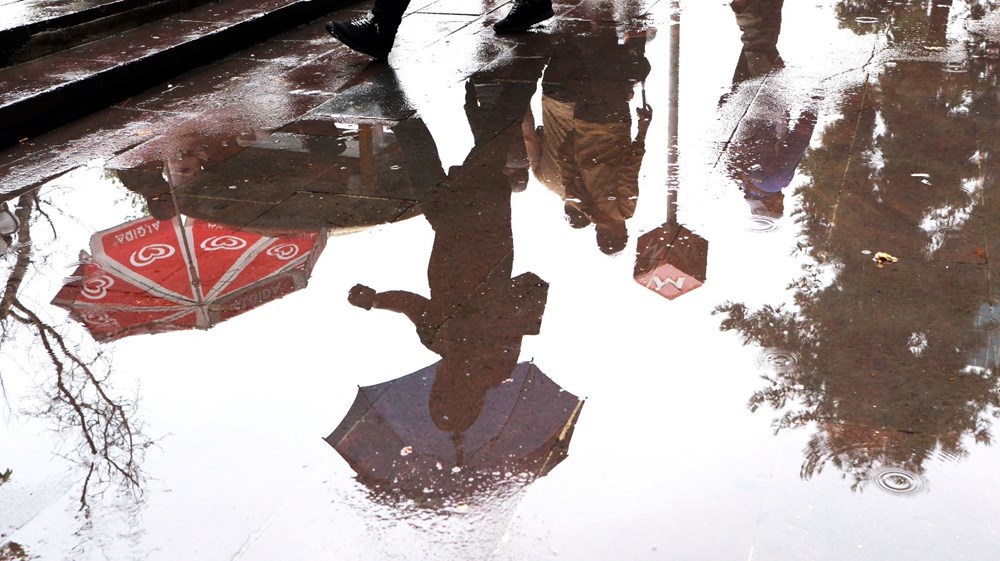 19 il için sarı kodlu uyarı: Sıcaklık azalıyor, kuvvetli yağış geliyor! 26 Meteoroloji'den 19 il için sarı kodlu uyarı: Sıcaklık azalıyor, kuvvetli yağış geliyor! (Yeni haftada hava nasıl olacak?) - 10