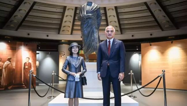 Japonya Prensesi Akiko Mikasa’nın Türk Bayraklı ojesi gündem oldu