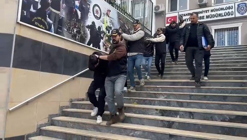 "Bankacıyım" yalanıyla 6 milyon lira dolandırdılar