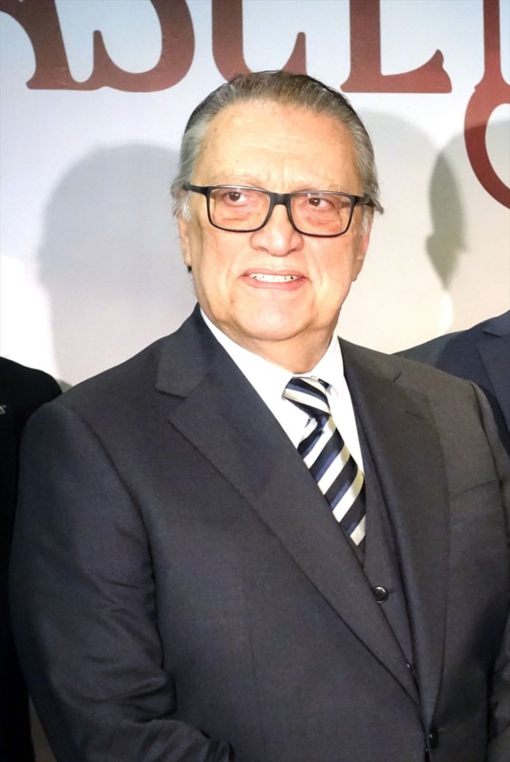 Mesut Yılmaz 72 yaşında hayatını kaybetti (Eski başbakanlardan Mesut Yılmaz kimdir?) - 9