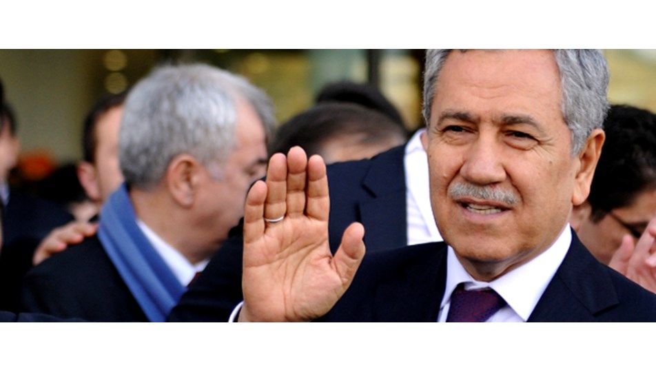 ‘Dönemin hükümet yetkilileri yargılansın’