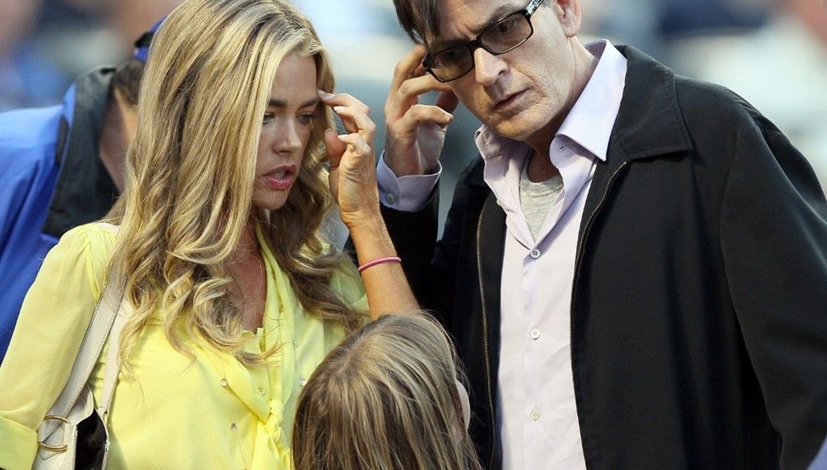 Charlie Sheen ile Denise Richards’ın kızları Sami Sheen: Şiddetin olduğu bir evde kapana kısılmıştım