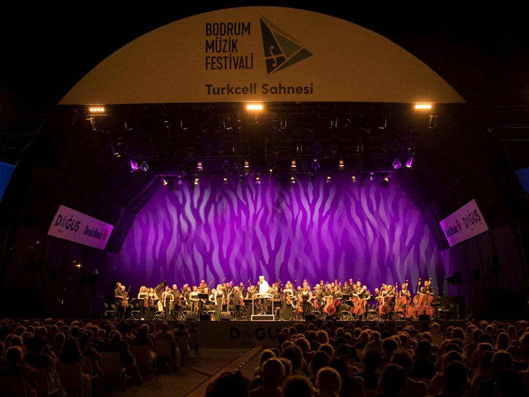 14 Bodrum Muzik Festivali Basladi Ntv