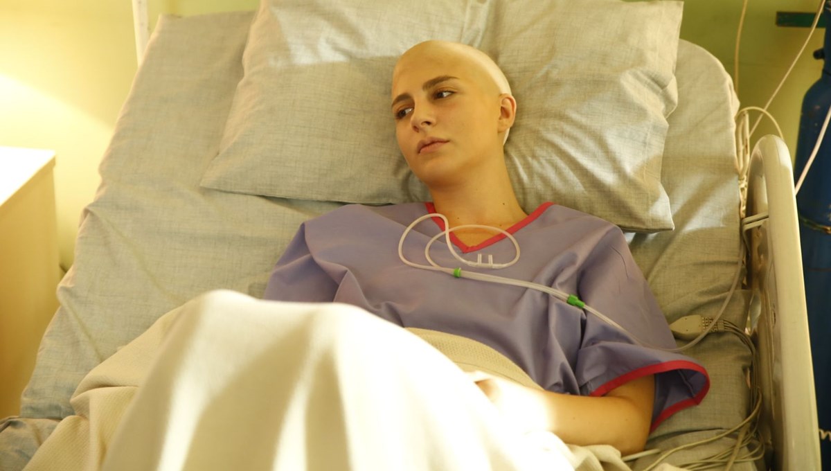 Naz Çağla Irmak, Demir Kadın Neslican filmi için saçlarını kazıttı
