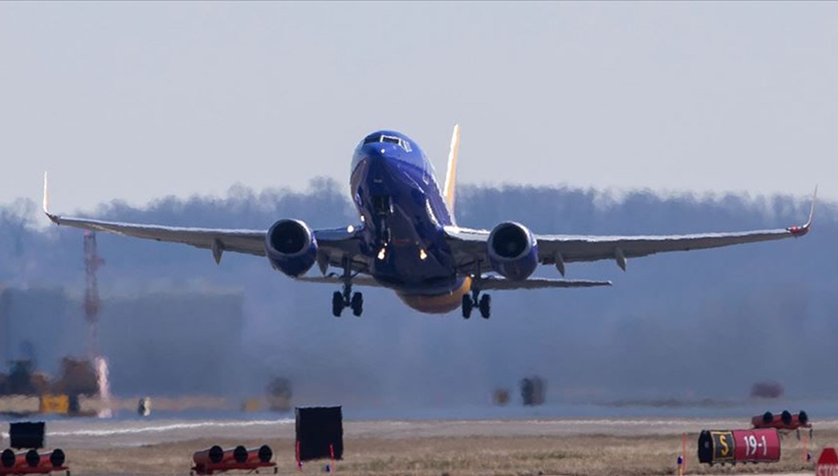 Boeing, on binlerce çalışanını zorunlu izne çıkartıyor Boeing, on binlerce çalışanını zorunlu izne çıkartıyor