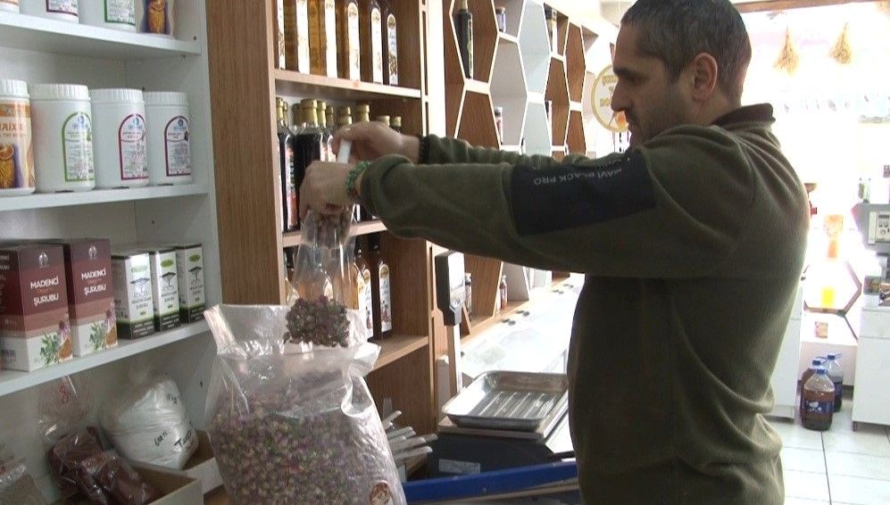 Sahurda tüketildiğinde susuzluğu azaltıp hazımsızlığı gideriyor