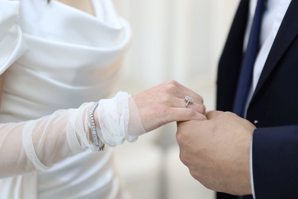 Yeni evleneceklere indirim kampanyası 2025: Evlenecek çiftlere mobilya ve beyaz eşya indirimi ne vakit, hangi markalar indirimli olacak? 73 0GBHtoTbvEuSHtKcuPEJBA