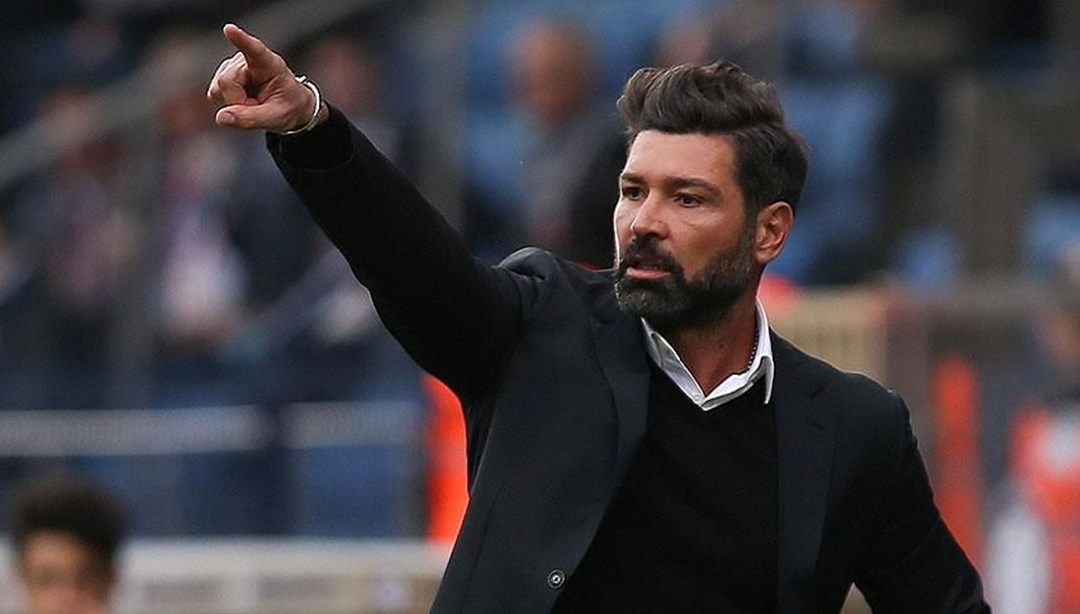 Erzurumspor'da Hakan Kutlu gönderildi
