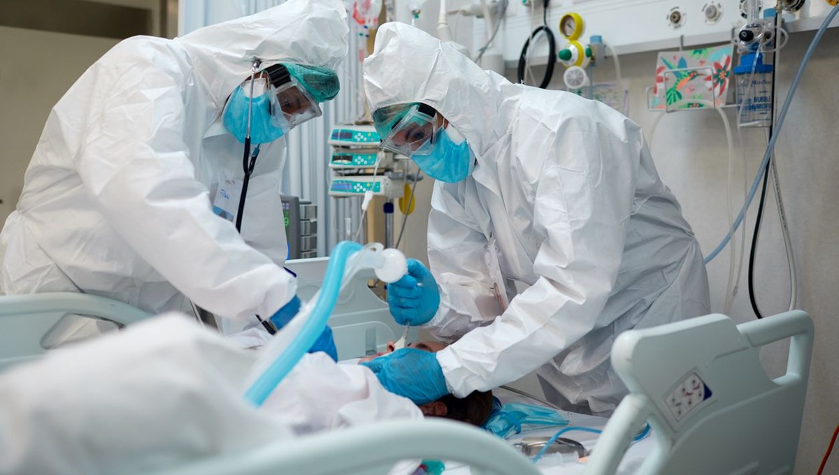 COVID-19 damar yaşlanması nedeni mi? Kalp krizi ve felç riskini artırıyor