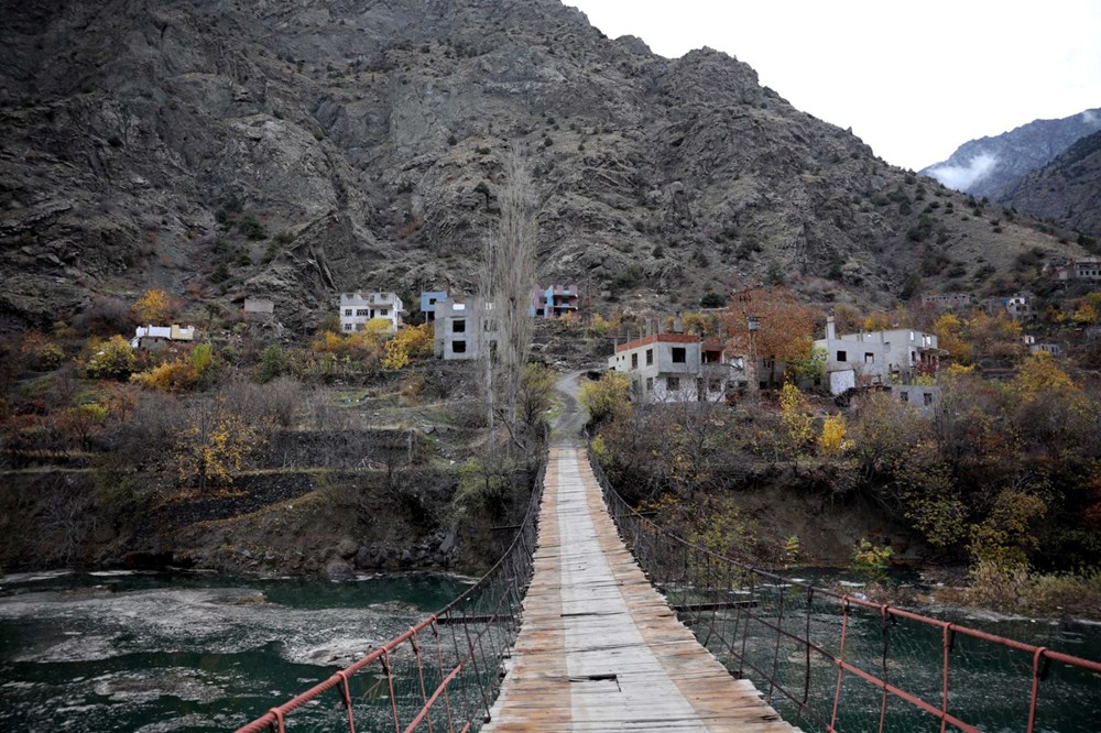 Yusufeli Barajı'nda su yüksekliği 36 metreye ulaştı: Yollar ve araziler sular altında kaldı - 12