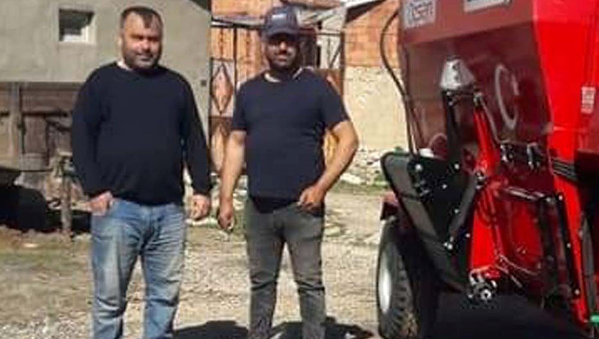 Pompalı tüfekle bir dayısını öldürdü, diğerini ağır yaraladı Pompalı tüfekle bir dayısını öldürdü, diğerini ağır yaraladı