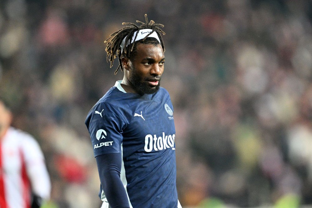 Üç puan üç golle geldi, Fenerbahçe Sivas'ta yanılgı yapmadı (Maç özeti) 81