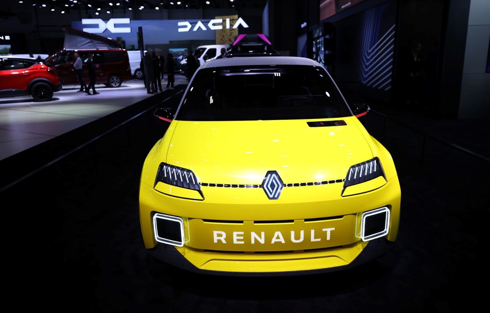 Milyonluk otomobiller görücüye çıktı - 43